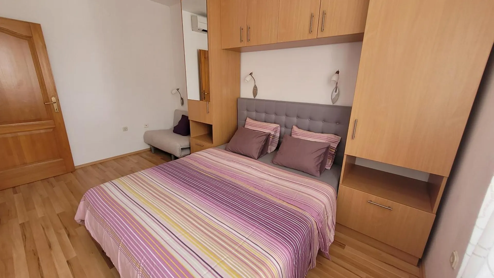 Cozy Seaside Family Apartment Iris In Mandre